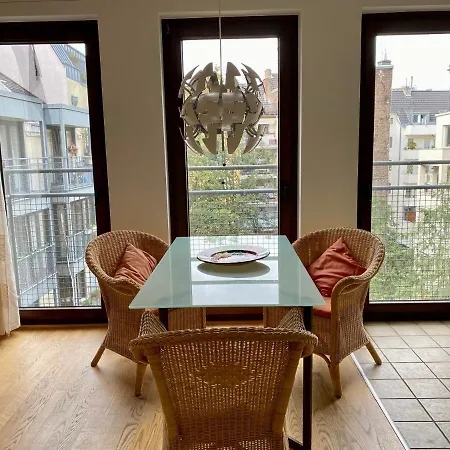 Ruheoase Mitten Im Stadtzentrum / Belgisches Viertel Köln